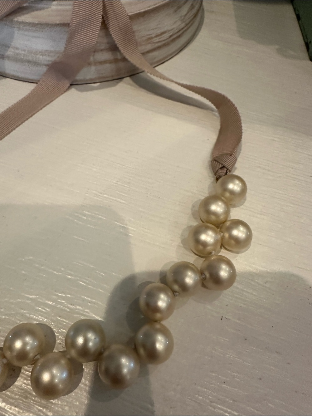 J Crew Pearl Cluster Ribbon Necklace in Champagne - Picture 2 of 3